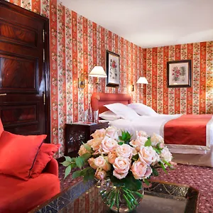 La Demeure Montaigne Otel Paris